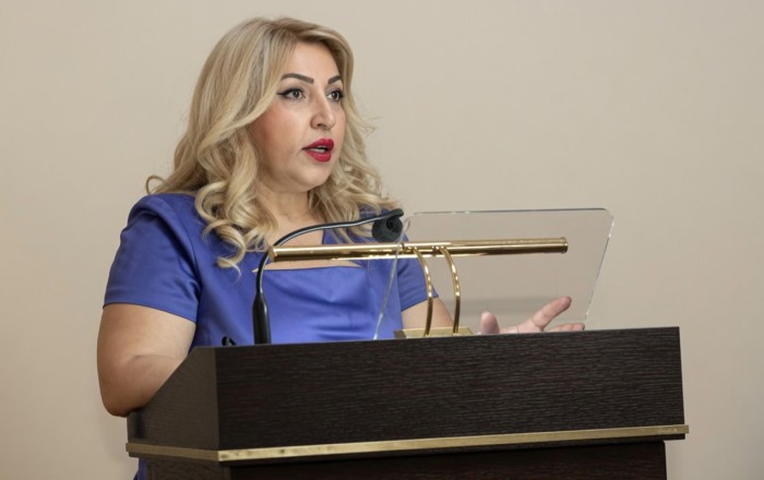 Mehriban Abasquliyeva məhkəmə zalında -