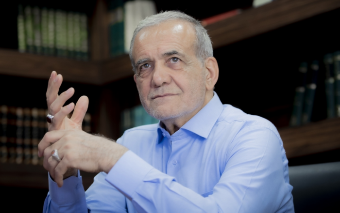 Pezeshkian congratulates Pahinyan on election victory