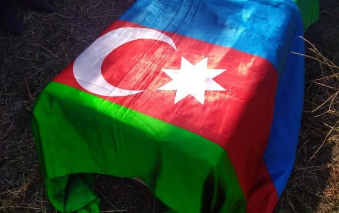 Əsgərin həyatını xilas edən hərbçimiz həlak oldu - FOTO