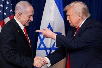Tramp Netanyahunun üstünə qışqırdı: