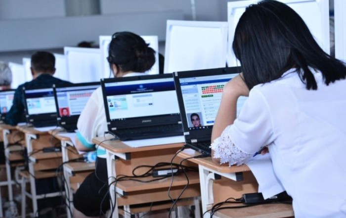 Более 23 000 учителей пройдут сертификацию
