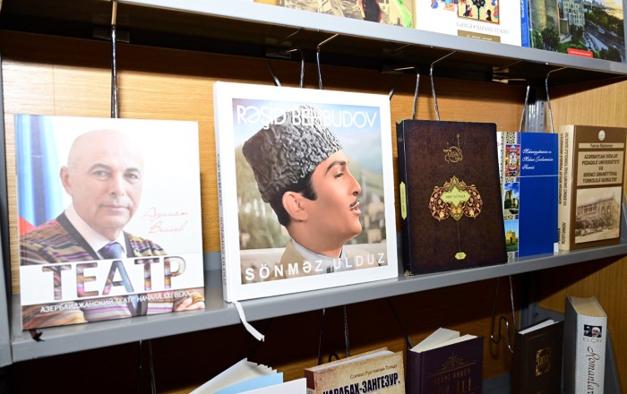 Azərbaycanın 19-cu ədəbiyyat guşəsi Türkmənistanda yaradıldı -