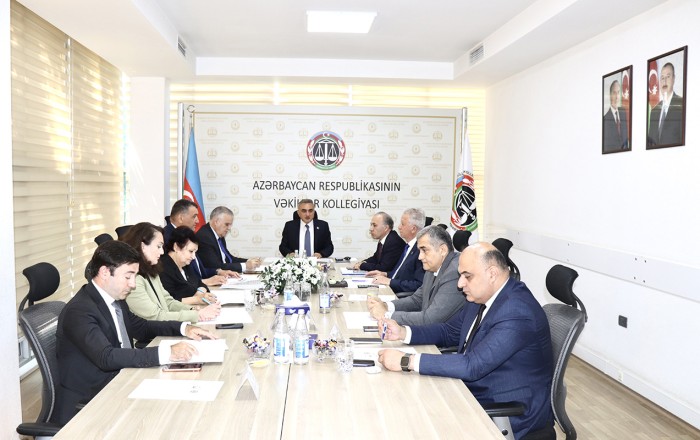 Bir vəkil Kollegiyadan xaric edildi -