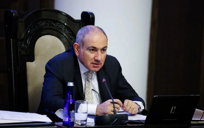Paşinyan nəticələrdə liderdir -
