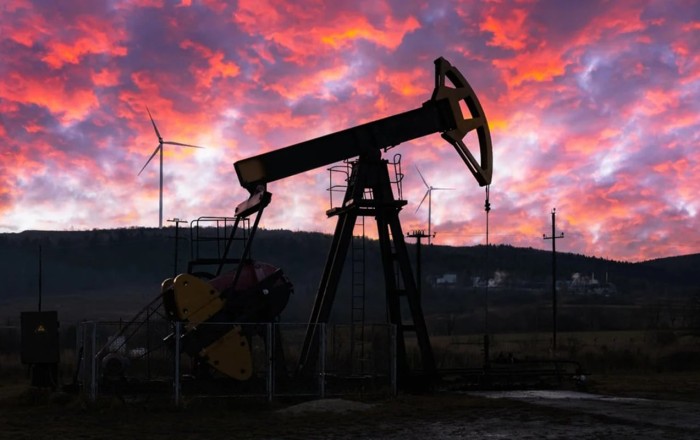 Dünya Bankı “Brent” neftinin orta qiymətini proqnozlaşdırıb