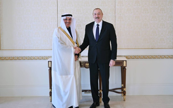 Prezident onu “Dostluq” ordeni ilə təltif etdi -