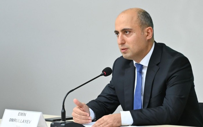 Cəmiyyət uşaqların üstünə təhsillə bağlı yük qoyur -