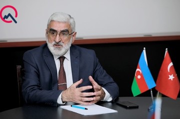 “Azərbaycanda maddi vəziyyət hətta milyarderi də qane etmir”