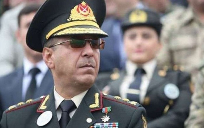 Həbsxanada özünə ad günü edən general - DOSYE