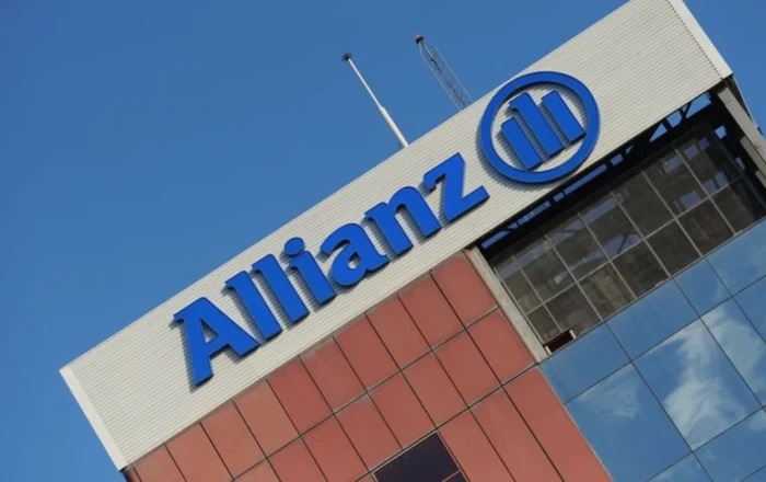 Fars körfəzində dənizçilik böhranı: 1200 gəmi boğazı keçə bilmir