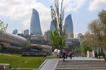 Bakıda əsən külək nə zaman səngiyəcək? –
