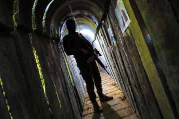 Bu ölkədən ABŞ-a aparan nəhəng tunel tapıldı