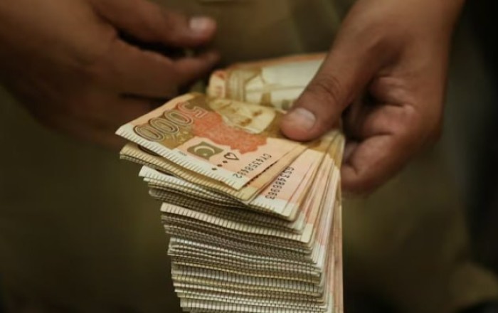 Pakistan ABŞ-dan 10 milyard dollar istəyib