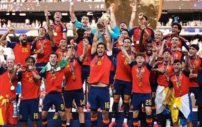 İspaniyanın bu iki futbolçusuna elə hədiyyə verildi ki... - Birinə 68,5, digərinə 84,5 kq