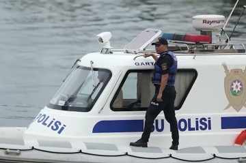 Su polisi vətəndaşın şikayətini araşdırır