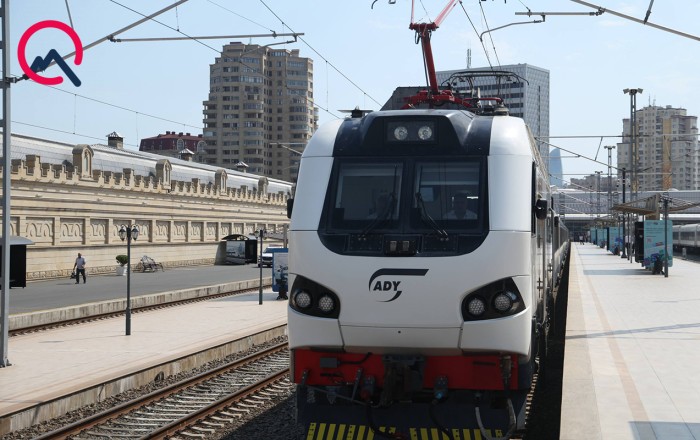 Bakı-Tbilisi qatarına biletlər qalıb?