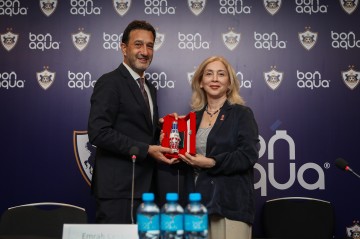“Qarabağ” və “BonAqua” tərəfdaşlıq müqaviləsi imzaladı -