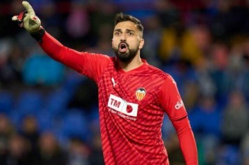 Liverpool to loan out Giorgi Mamardashvili