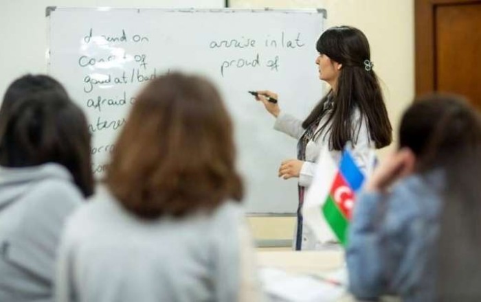 Repetitorluğun qadağan edildiyi