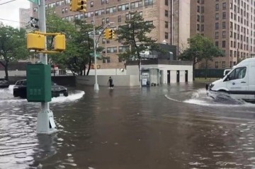 Storm triggers flooding across New York - Video