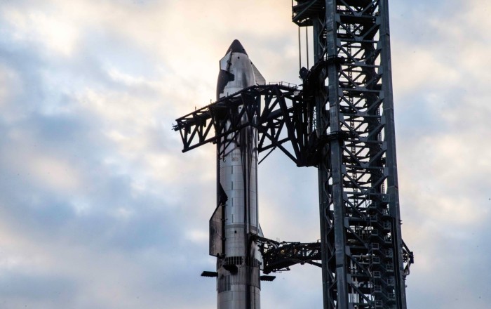 "SpaceX" şirkəti "Starship" gəmisinin 13-cü sınaq uçuşunu həyata keçirib