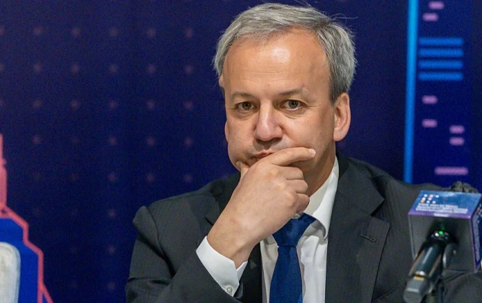 FİDE prezidenti istefa verdi