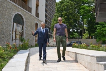 Aliyev inspects Garabagh Street development in Shusha - Photo