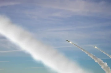 США нанесли удар по базе КСИР на побережье Каспийского моря - ФОТО