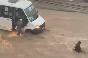 Over 100 evacuated as floods hit Dagestan