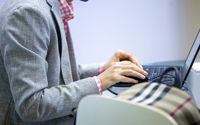 Finlandiya Rusiyanın internetini kəsir -