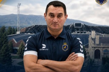 “Xankəndi” baş məşqçisini dəyişmədi