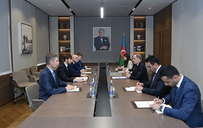 Bayramov Putinin köməkçisini qəbul etdi -