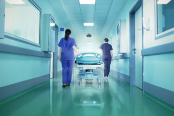 В Гяндже отравились 8 человек