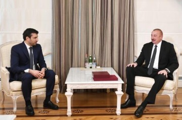 Bayraktar updates Aliyev on Baykar projects in Azerbaijan