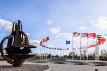 NATO-da təcrübə keçən çin əsilli qadın həbs olunub