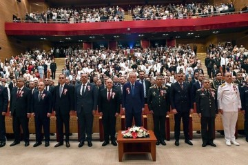 Zakir Hasanov attends military graduation in Turkiye - Photo