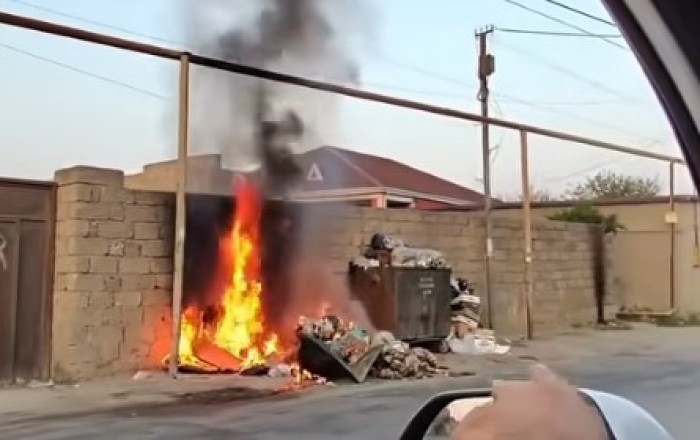 Bakıda qaz xəttinin altında yanğın -