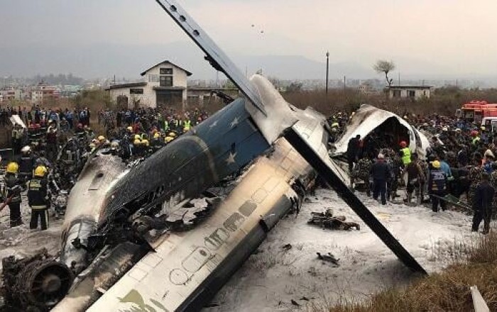 10 killed in Bahamas plane crash - Video