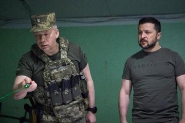 Зеленский уволит Сырского?