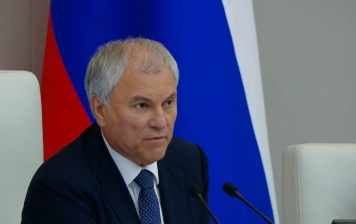 Volodin yanacaq böhranından narazı olanları “beşinci kolon” adlandırdı –