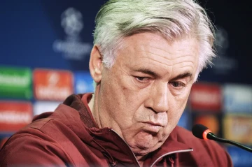 Əfsanəvi Ronaldo Ançelottini günahlandırıb