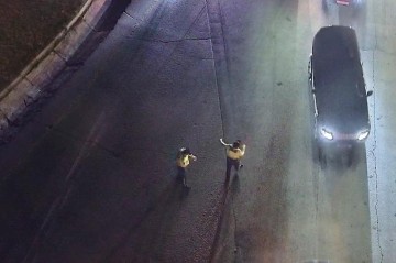 Kənar Dairəvi yolda otluq ərazi yanır - Məhdudiyyət var
