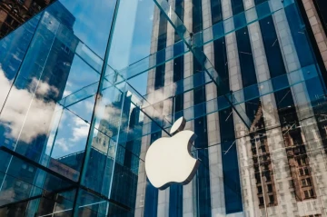 Apple вновь возглавила список самых дорогих компаний мира