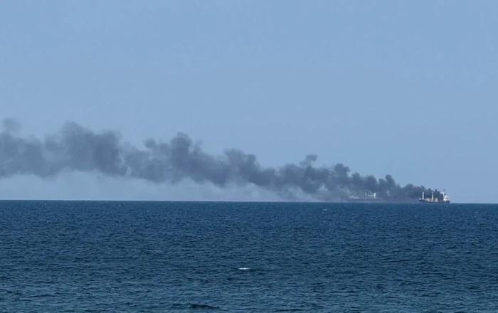 SEPAH Hörmüz boğazından keçməyə çalışan tankerlərə atəş açıb