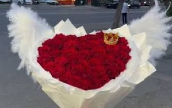 Sosial şəbəkələrdə "ev yıxan" trend yayılıb —