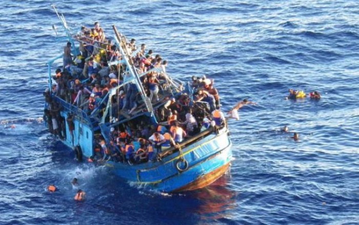 Speedboat capsizes off Vietnam, killing 15
