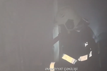 Bakıda yaşayış binasında yanğın - Sakinlər təxliyə olundu+Video
