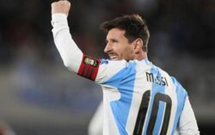 Messi Argentina millisi ilə vidalaşır