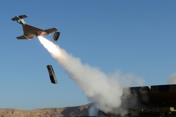 Israeli jets hit Hezbollah sites in southern Lebanon