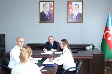 Kamran Əliyev üç rayonun sakinlərini qəbul etdi -